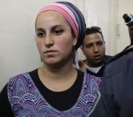 اعتقلت اليراز فين، امرأة تبلغ من العمر 22 عاما من مستوطنة يتسهار، للاشتباه في التحريض، على ما يبدو بصدد مناقشة عبر الإنترنت 7.05.2014 (flash 90)
