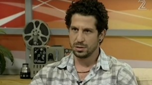 الفنان ايتاي زلايط (YouTube screenshot)