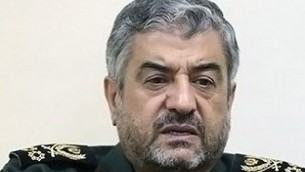 قائد الحرس الثوري الإيراني الجنرال محمد علي جعفري، 9 أكتوبر، 2013. (CC BY 4.0 Tasnim News/Wikipedia)