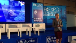 ليست فان اوسترهوت من تويتر في مؤتمر IFX Expo في قبرص، مايو 2016 (Hunter Stuart)
