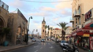 برج الساعة في يافا، 21 نوفمبر 2011 (Liron Almog/FLASH90)