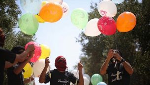 Gaza-balloon-e1560353033902-640x400