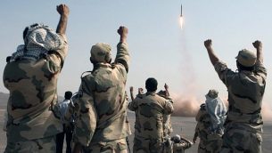 Mideast-Iran-Missiles_Horo-640x400