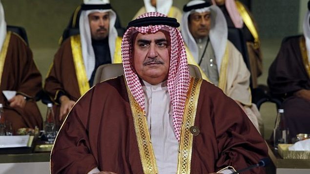 وزير الخارجية البحريني، خالد بن أحمد آل خليفة، يشارك في قمة ’التنمية الاقتصادية والاجتماعية العربية’ المنعقدة في بيروت، لبنان، الأحد، 20 يناير، 2019. (AP Photo/Bilal Hussein)