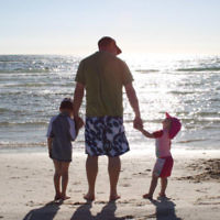 Jason Perlstein with his children Austen and Reagan on holiday in December 2009. Photo entered by Jason Perlstein of Carnegie, Victoria. Jason Perlstein with his children Austen and Reagan on holiday in December 2009. Photo entered by Jason Perlstein of Carnegie, Victoria.