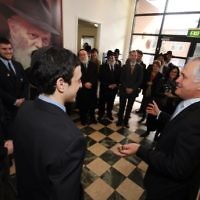 Election 2010. Malcom Turnbull at Yeshivah College.