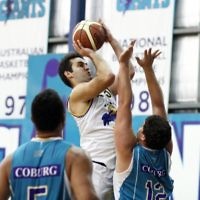 26-3-11. Maccabi Warriors Basketball vs Coburg.  Josh Burns. Photo: Peter Haskin