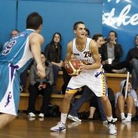 26-3-11. Maccabi Warriors Basketball vs Coburg.  Benji Tamir. Photo: Peter Haskin