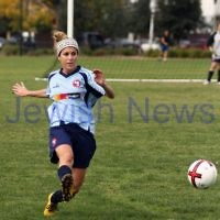 15-5-11. Soccer. Maccabi Women v Box Hill. Photo: Peter Haskin