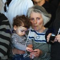 Solidarity rally at Caulfield Park Pavillion to mark 5 years of Gilad Shalit in captivity. Photo: Peter Haskin