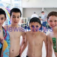 23-10-2011. Victorian Jewish Swimming Championships 2011. Bialik Swimming Pool. Photo: Lochlan Tangas 23-10-2011. Victorian Jewish Swimming Championships 2011. Bialik Swimming Pool. Photo: Lochlan Tangas