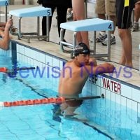 23-10-2011. Victorian Jewish Swimming Championships 2011. Bialik Swimming Pool. Photo: Lochlan Tangas 23-10-2011. Victorian Jewish Swimming Championships 2011. Bialik Swimming Pool. Photo: Lochlan Tangas