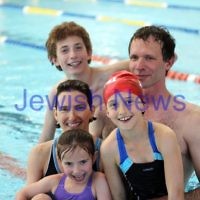 23-10-2011. Victorian Jewish Swimming Championships 2011. Bialik Swimming Pool. Photo: Lochlan Tangas 23-10-2011. Victorian Jewish Swimming Championships 2011. Bialik Swimming Pool. Photo: Lochlan Tangas
