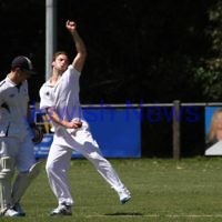 12-11-11. Maccabi Cricket v Aspendale. Photo: Peter Haskin
