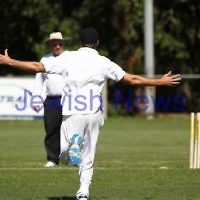 12-11-11. Maccabi Cricket v Aspendale. Photo: Peter Haskin