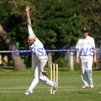 12-11-11. Maccabi Cricket v Aspendale. Photo: Peter Haskin