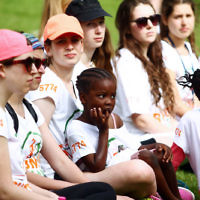 8-12-13. Run For Change. The second annual Run for Change fund raising run around the Tan track at Melbourne's Botanical Gardens. Organised by JAA, Jewish Aid Australia. Photo: Peter Haskin