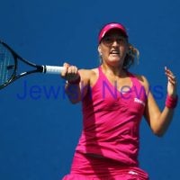 17-1-12. Australian Open 2012. Womens Round 1. Shahar Peer v Isabella Holland. Photo: Peter Haskin