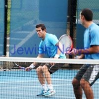 Maccabi Tennis pennent . 26-5-12. Paul Arber (left), Asaf Nagar. . Photo: Peter Haskin