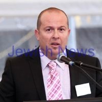 3-6-12. Bialik College 70th. Gary Vellerman. Photo: Peter Haskin