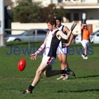 21-7-212. AJAX v Old Brighton at Brighton Beach Oval. Jake Lew. Photo: Peter Haskin