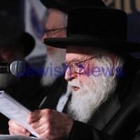 30-7-12. Melbourne Siyum at Docklands. More than 1000 people attended the Melbourne Siyum which happens every 7 1/2 yrs after the completion of studying the Talmud. Photo: Peter Haskin