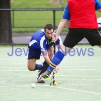 26-8-12. Maccabi Hockey Club senior men defeated Old Carey 6-4 at Albert Park. Photo: Peter Haskin