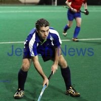 10-9-12. Maccabi veterens hockey defeat Hawthorn in the grand final 2-1. Photo: Peter Haskin