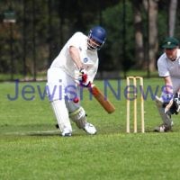 13-10-12. Maccabi Cricket v Powerhouse. Mark Soffer. Photo: Peter Haskin