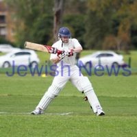 13-10-12. Maccabi Cricket v Powerhouse. Dean Weiner. Photo: Peter Haskin