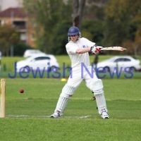13-10-12. Maccabi Cricket v Powerhouse. Dean Weiner. Photo: Peter Haskin