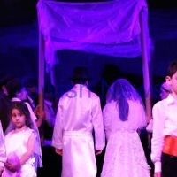 Sholem Aleichem College. "Fiddler On The Roof". Phoenix Theatre. Photo: Peter Haskin