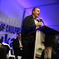 9-12-12. Chanukah in the Park 2012. Caulfield Park. Photo: Peter Haskin
