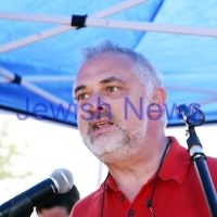 18-11-12. Solidarity rally for Israel. More than 1200 people rallied to show their support for Israel at Princes Park, Caulfield. Sam Tatarka. Photo: Peter Haskin