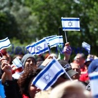 18-11-12. Solidarity rally for Israel. More than 1200 people rallied to show their support for Israel at Princes Park, Caulfield. Photo: Peter Haskin