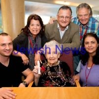 Lilian Hyde became the oldest Australian to make aliyah when at the tender age of 96 she left Australia bound for Israel. Photo: Henry Benjamin Lilian Hyde became the oldest Australian to make aliyah when at the tender age of 96 she left Australia bound for Israel. Photo: Henry Benjamin