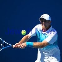 Australian Open 2013. Round 1. Jesse Levine (CAN def  Tommy Robredo (ESP) 7-6 6-7 6-4 6-4 . Photo: Peter Haskin