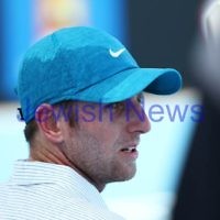 Australian Open 2013. Round 2. Jesse Levine (CAN) lost to  Gilles Simon (FRA) (14) 2-6 6-3 7-6 6-2.   Photo: Peter Haskin