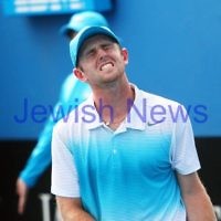 Australian Open 2013. Round 2. Jesse Levine (CAN) lost to  Gilles Simon (FRA) (14) 2-6 6-3 7-6 6-2.   Photo: Peter Haskin