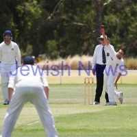 5-1-13. Cricket. Maccabi v Parkville at Parkville. Photo: Peter Haskin