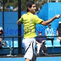 9-1-13. Australian Open Qualifiers. Amir Weintraub def Wayne Odesnik 7-6, 4-6, 6-3. Photo: Peter Haskin