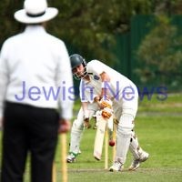 6-10-13. Maccabi Ajax Cricket Club First XI v South Yarra. Opening game of the season.  Photo: Peter Haskin