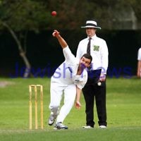 6-10-13. Maccabi Ajax Cricket Club First XI v South Yarra. Opening game of the season.  Photo: Peter Haskin