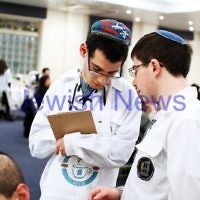 19-8-13. B'nai Akiva held it's annual "Cafe Yuval" night at Blake St Shul. The evening gives the opportunity for young adults with disabilities to intergrate into the wider frame work of the community. Photo: Peter Haskin