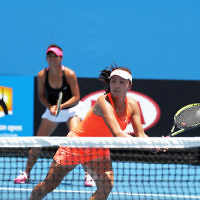17-1-14. Womens doubles. Round 2. Shahar Peer (ISR)/Silvia Soler-Espinosa (ESP) def Su-Wei Hsieh (TPE) [2]/Shuai Peng (CHN) [2] 7-5 3-6 6-4. Photo: Peter Haskin