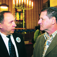 Shlomo Goldwasser (right), the father of kidnapped Israeli soldier Ehud Goldwasser, chats with Israeli Ambassador Yuval Rotem at Caulfield Hebrew Congregation on Tuesday.Photo: Peter HaskinShlomo Goldwasser at Caulfield Shul. September 18, 2007. Israeli ambassador Yuval Rotem (left), Shlomo Goldwasser. photo: Peter Haskin Shlomo Goldwasser (right), the father of kidnapped Israeli soldier Ehud Goldwasser, chats with Israeli Ambassador Yuval Rotem at Caulfield Hebrew Congregation on Tuesday.Photo: Peter HaskinShlomo Goldwasser at Caulfield Shul. September 18, 2007. Israeli ambassador Yuval Rotem (left), Shlomo Goldwasser. photo: Peter Haskin