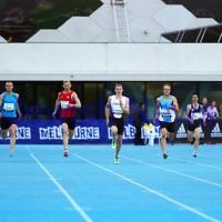 4-4-14. Australian Athletics Championships. Lakeside Stadium, Albert Park. Steve Solomon, 400m semi final. Photo: Peter Haskin