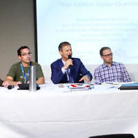 30-3-14. ZFA Biennial Conference 2014.  Panel discussion hosted by Philp Chester. Photo: Peter Haskin
