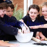 8-4-14. The King David School. Year 2 students making matza. Photo: Peter Haskin 8-4-14. The King David School. Year 2 students making matza. Photo: Peter Haskin
