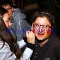 18-5-14. Lag B'omer 2014. Annual Bnai Akiva bonfire party at Mizrachi.  Photo: Peter Haskin